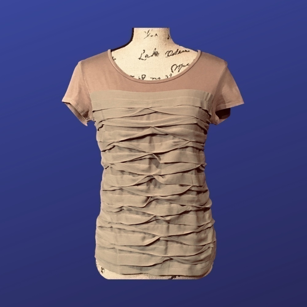 ANN TAYLOR PETITE Shutter Pleated Top, COCOA BROWN, Women's Size SP, NWOT